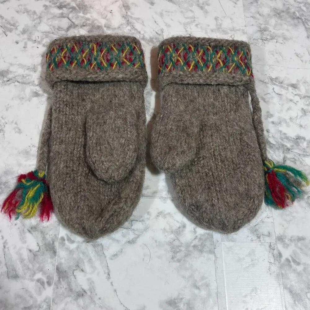 Lovikka Swedish Wool Tan Thick Mittens Bohemian Cottage Winter Warm Cozy Unisex